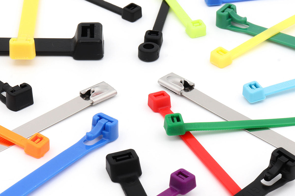 Kabelbinders.com is een toonaangevende leverancier van professionele kabelbinders en tyraps in Nederland, België en de rest van Europa.
